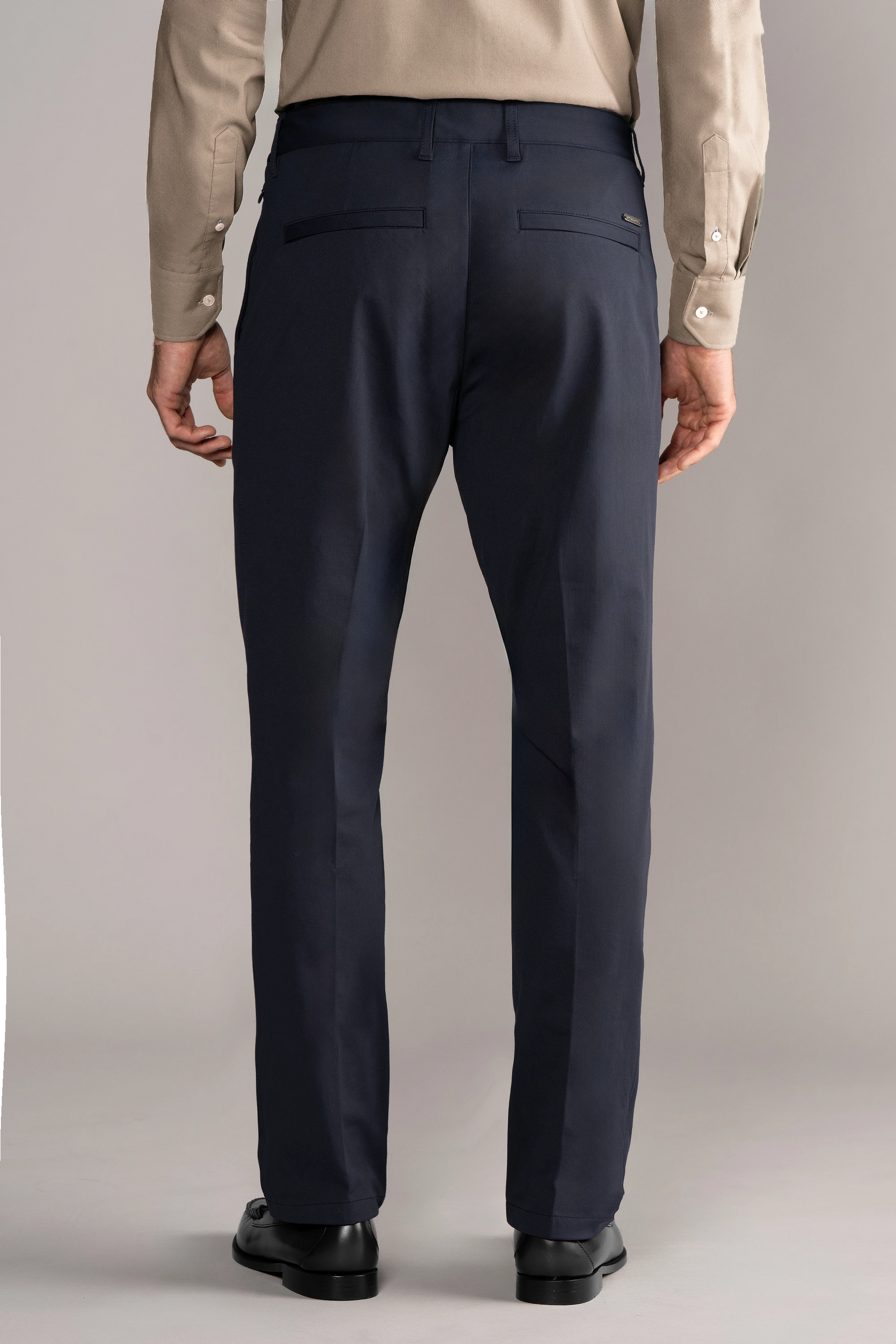 Performance Pleated Pants // Navy
