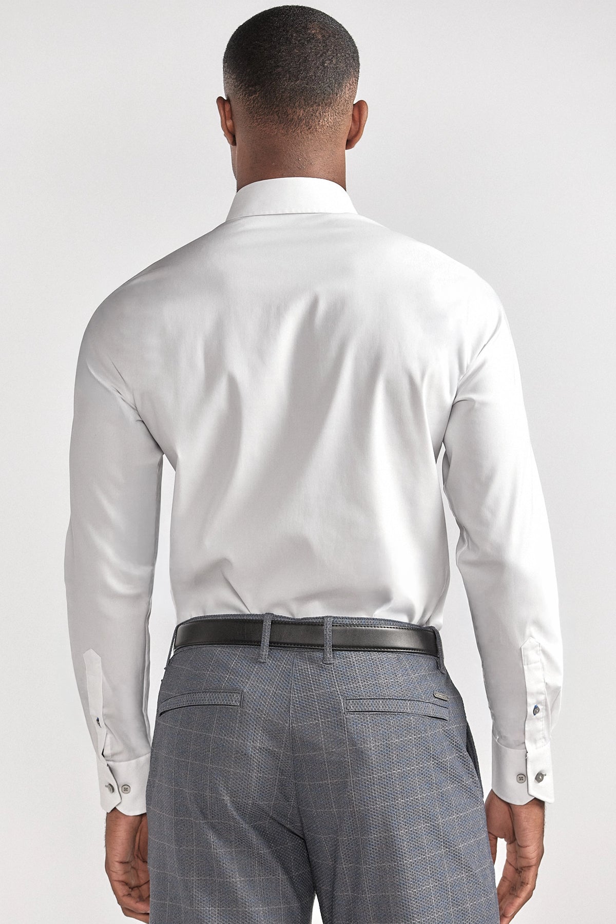 Leader Non-Iron Contrast | Grey Buttons, view 3 of 5